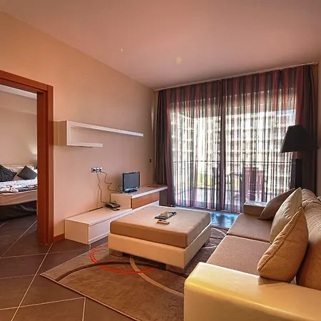 Maxima Paradise Rezort Özdere