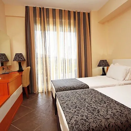 Rezort Maxima Paradise 3*