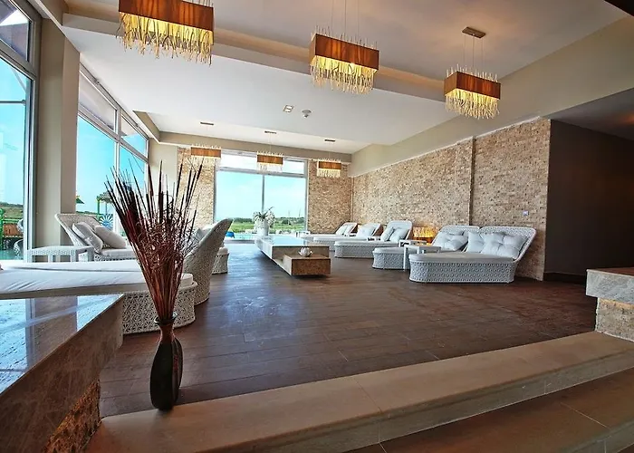 Maxima Paradise اوزديره