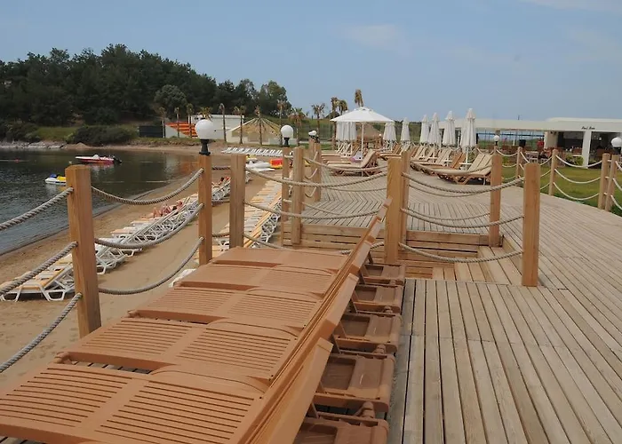 Maxima Paradise منتجع اوزديره