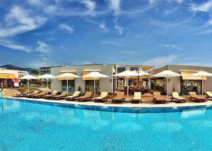 Maxima Paradise اوزديره