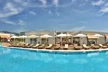 منتجع Maxima Paradise