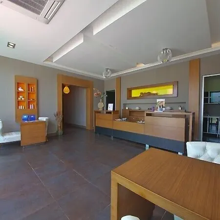 Maxima Paradise Θέρετρο