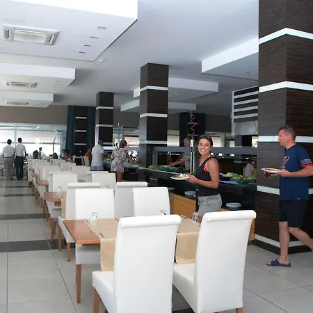 Maxima Paradise 4*