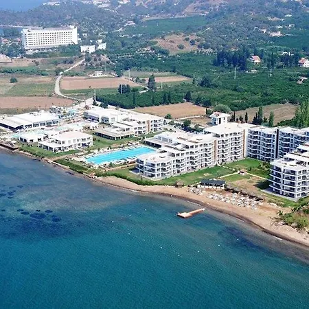 Semesteranläggning (resort) Maxima Paradise 3*