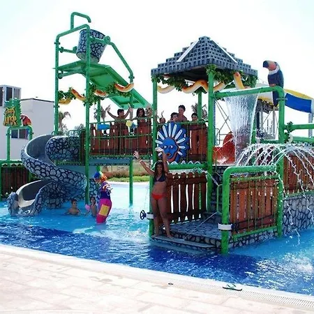 Maxima Paradise 4*