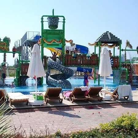 Θέρετρο Maxima Paradise