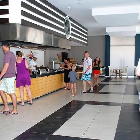 Maxima Paradise Θέρετρο